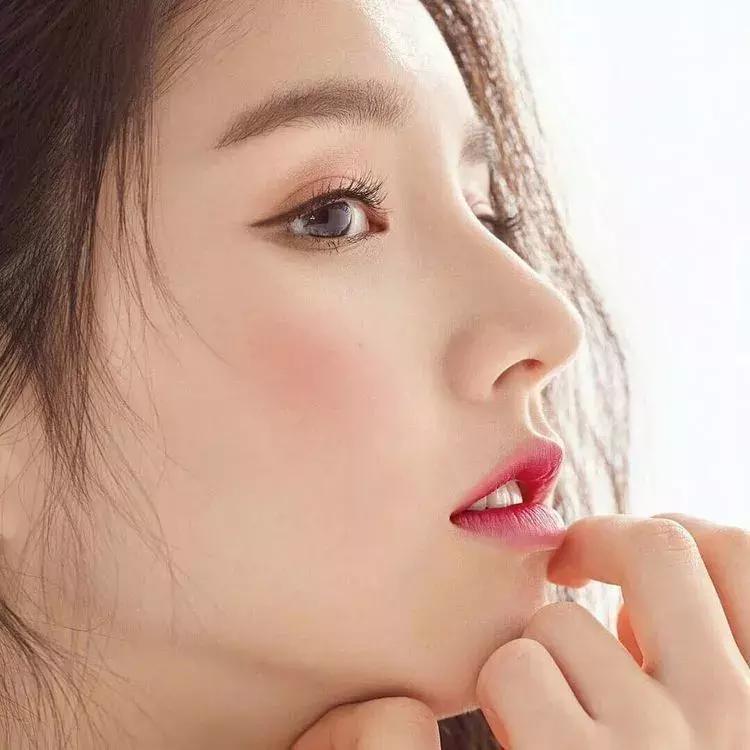 肉脸圆脸变小脸最有效的方法,大饼脸如何变小圆脸