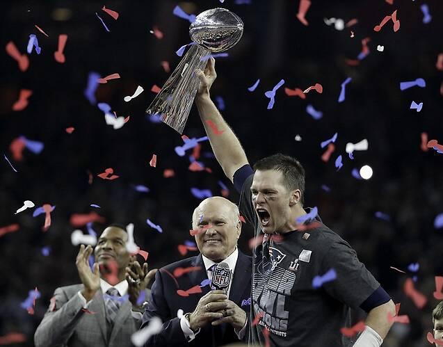 阿甘正传讲述了美国历史哪个阶段,阿甘正传展现了怎样的美国精神