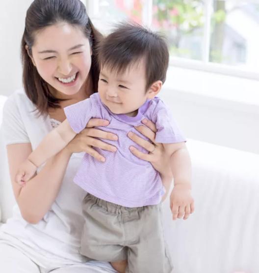 辅乳期乳房下垂,新手妈妈怎么解决乳房痛