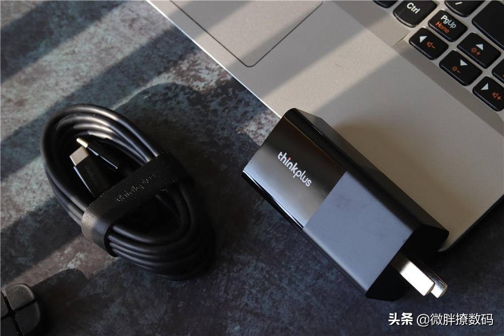 Think信仰太贵？看这篇科普及平价周边好物推荐