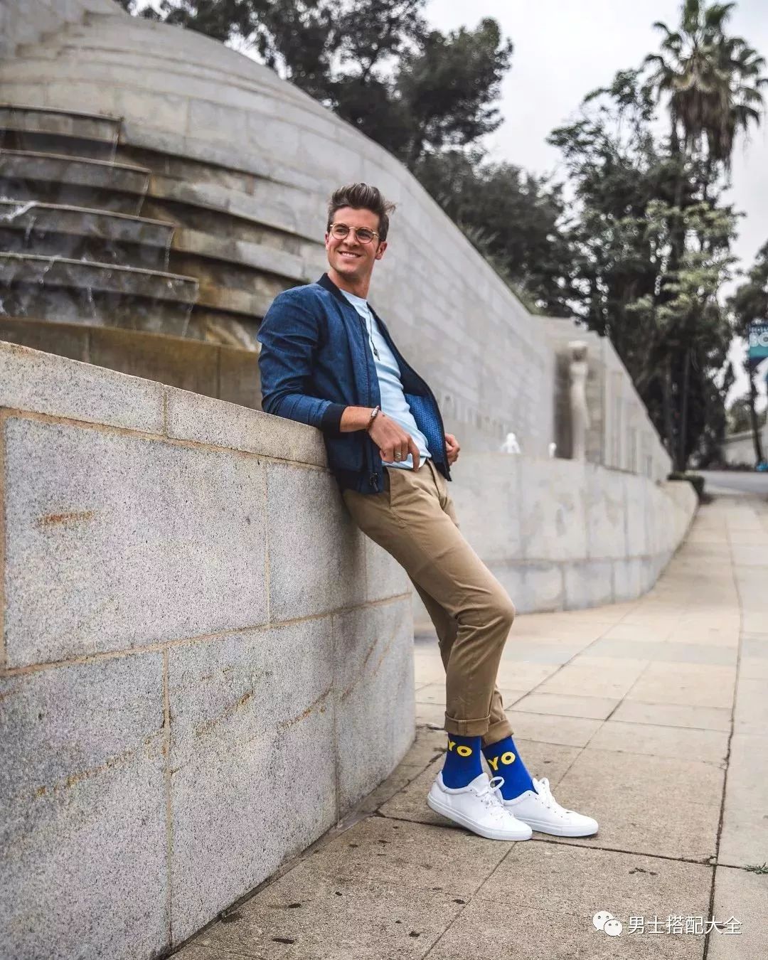 袜子也能搭配出潮流,选对袜子比穿好鞋更重要