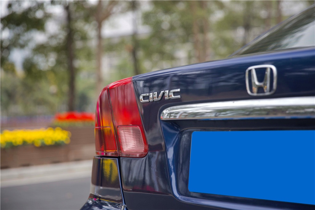 本田思域最畅销的一款,售价12万的本田思域