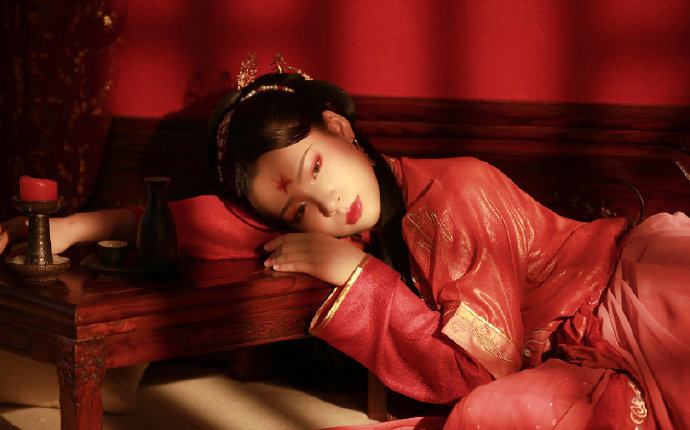 中式婚礼的礼节全过程,中国古代婚嫁礼仪的步骤