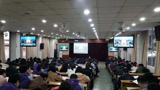 鏄ヨ妭涓嶆墦鐑婂啿鍒哄紑闂ㄧ孩,鏄ヨ妭涓嶆墦鐑婂紑闂ㄧ孩