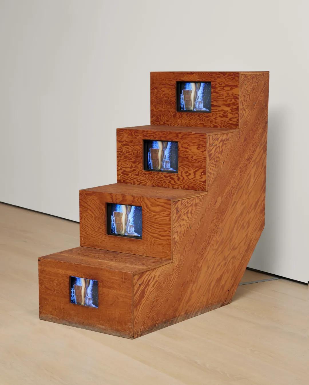 被忽视的录像先锋艺术家——MoMA新展,带来久保田成子“流动的现实”