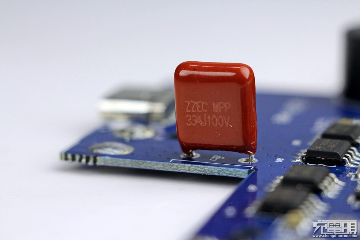 摩米士无线充电电源,摩米士无线充电