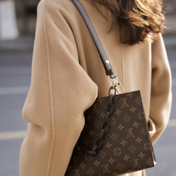 盘点blackpink又丑又贵衣服,盘点blackpink的贵衣服