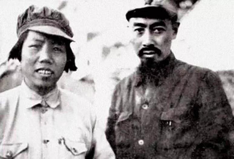 建国后，妇科医生劝*颖超邓**生娃，*颖超邓**思索后，为何说算了吧？