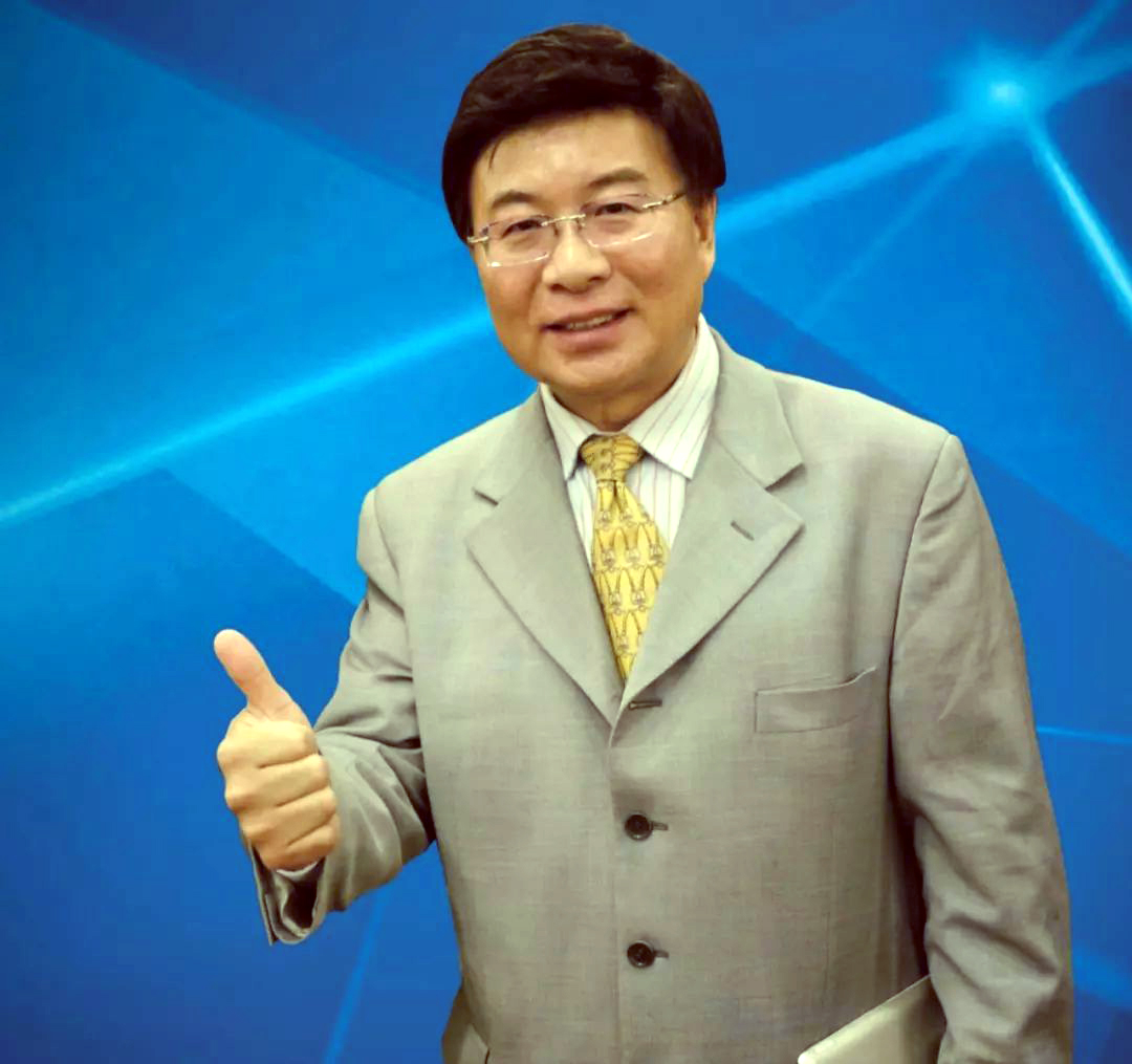 央视演播厅韩乔生,央视韩乔生