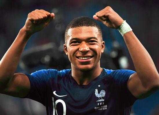 谁能挡得住姆巴佩,足坛收入榜姆巴佩超越梅罗