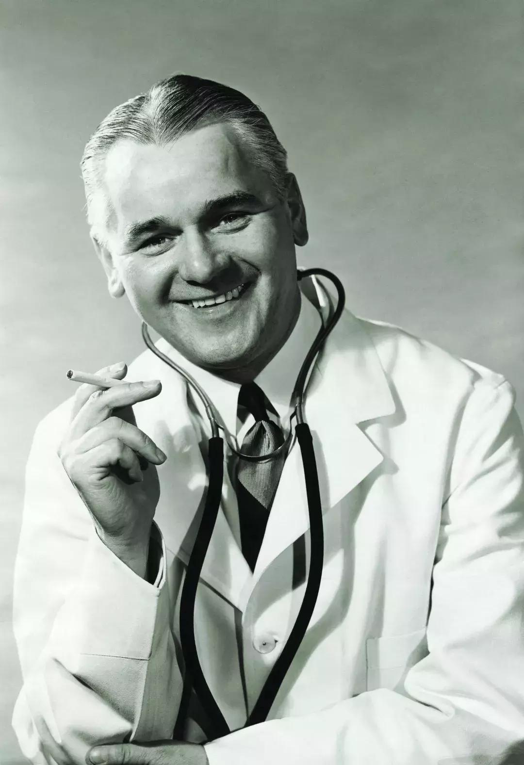 *草烟**：在吞云吐雾中收获健康？