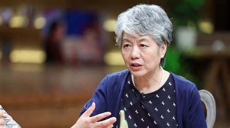 李玫瑾对孩子胆小的建议,孩子不自信该怎么办李玫瑾