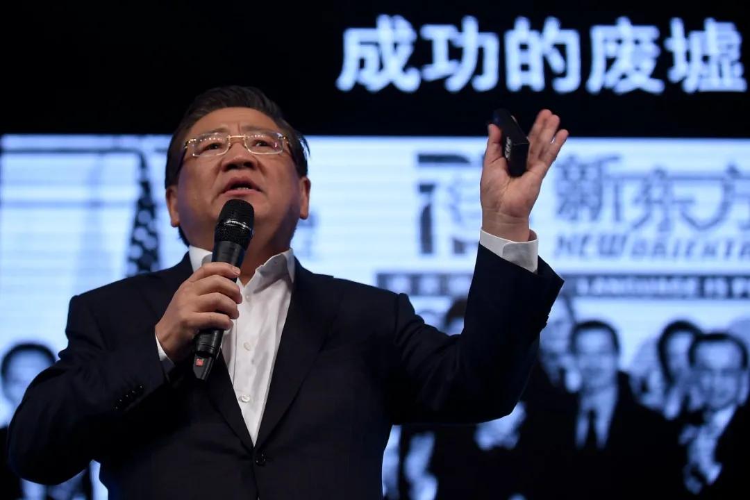 聚美优品陈欧卸任咖啡之翼董事,聚美优品陈欧吸金大法