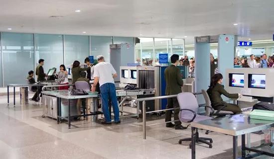 出国旅游过海关被扣是什么原因,出国旅游被海关劝返视频