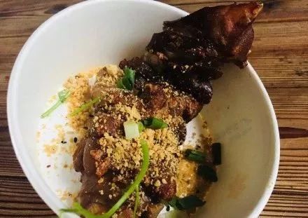 宁波城中村美食街,宁波二村小吃街