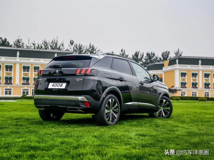 目前最值得买的2手车10多万,8千块钱的车二手