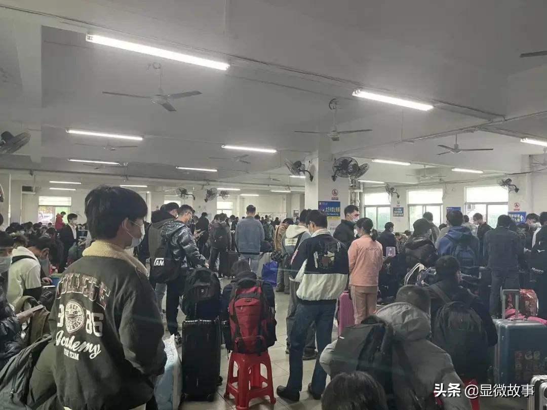 大楼紧闭、大神离去，三和的青春和绝望一样漫长