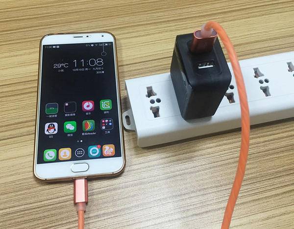 手机充不去电了维修现场,小米手机充不了电维修多少钱