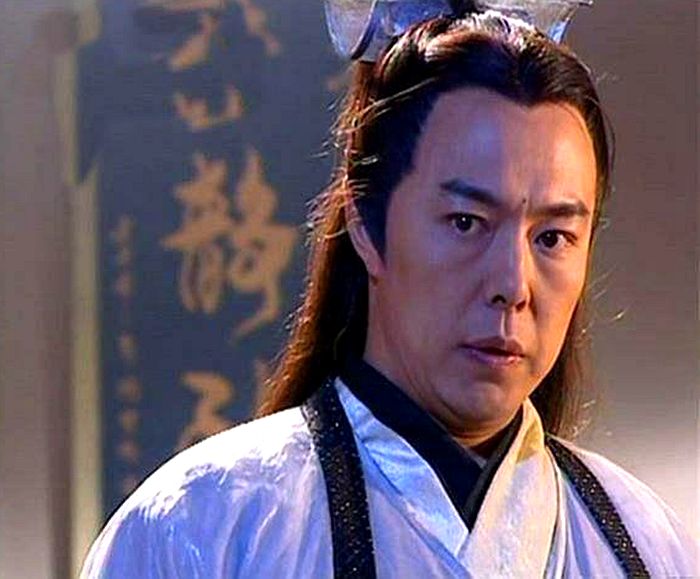 杨过、“杨”顶天、杨逍是祖孙三代？书中四个细节给出了答案