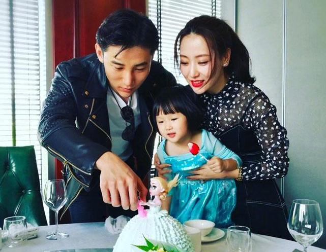 从玉漱到萧美娘，背靠资源难“翻红”的*冰白**：当红隐退后悔了吗？