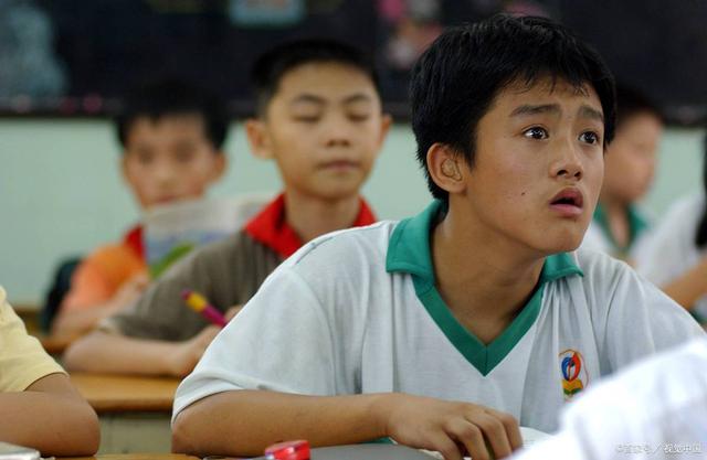 孩子初一7门课考了300多分,七年级总分考300多分有救吗