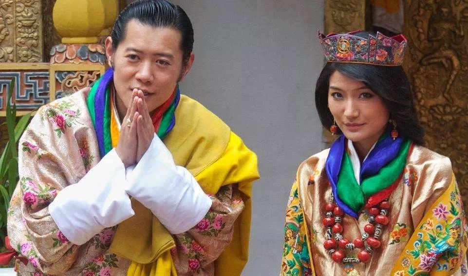 宋美龄最喜欢的翡翠手镯,宋美龄玉石珠宝