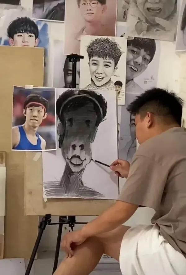 日本女艺人中枪倒地表现,女艺人表演中弹