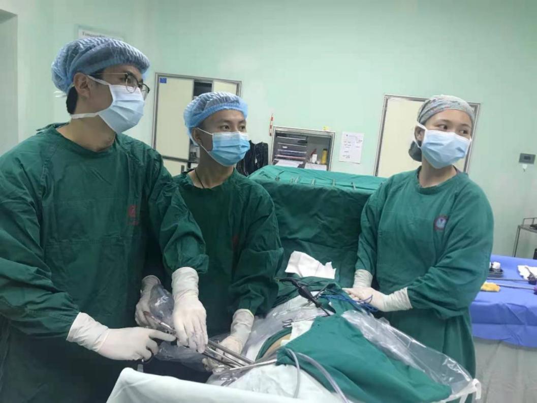 市人民医院聪颖平台,人民医院诊疗工作