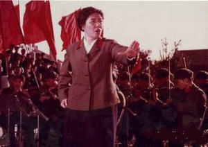 张映哲多年后演唱英雄赞歌,张映哲英雄赞歌视频