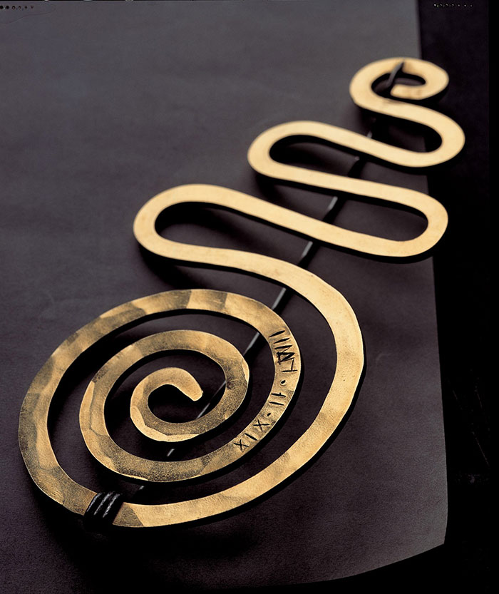 亚历山大考尔德,亚历山大·考尔德的雕塑作品