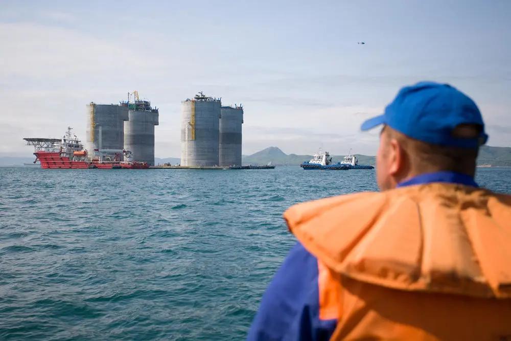 一个月入三万的海员,我是一名海员用英语说