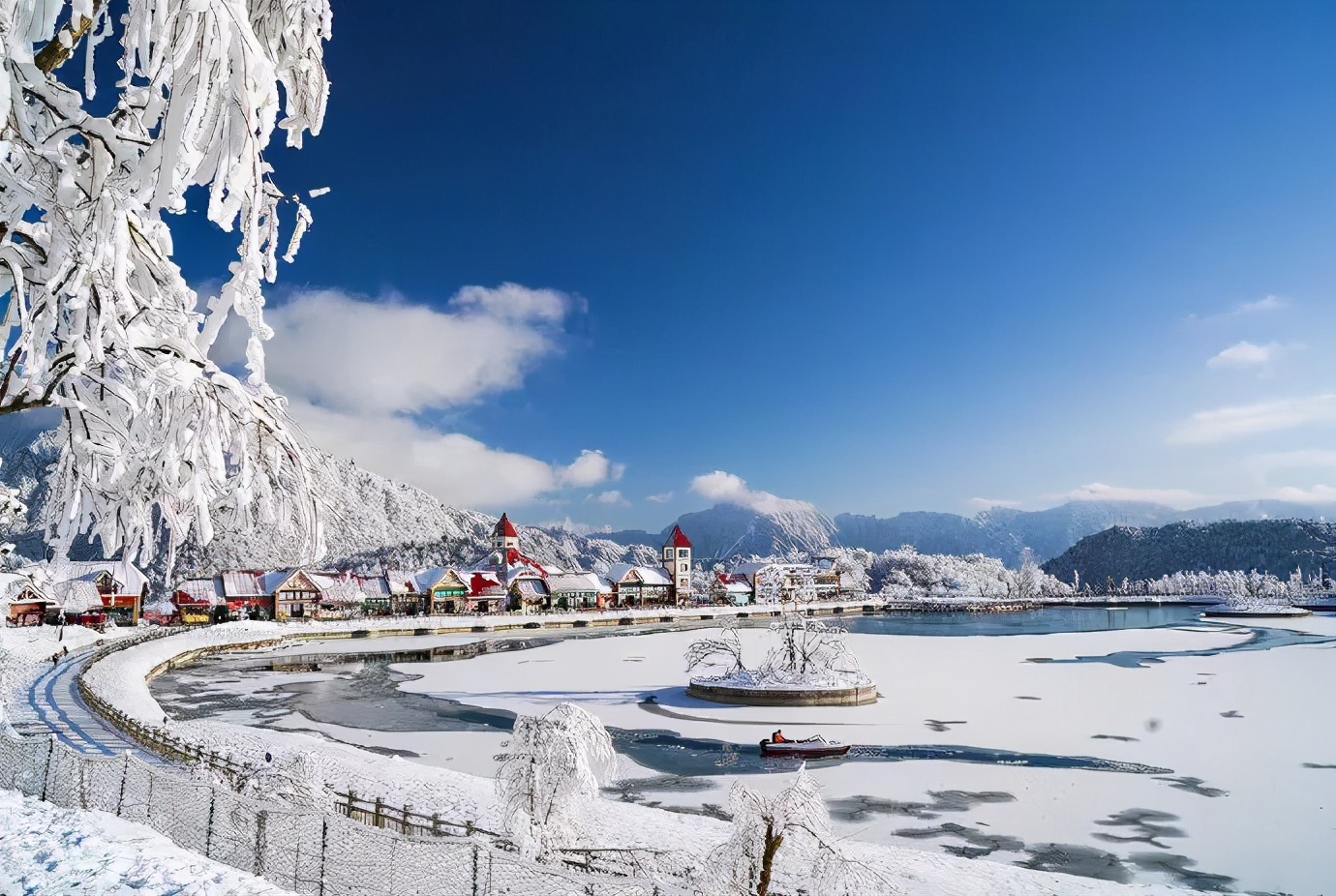 国内最佳八大滑雪胜地,国内10大滑雪胜地