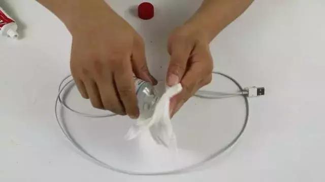 手机别再清理垃圾了，只需打开这个开关，用多久都不会卡