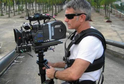 手机稳定器使用方法和技巧图文,新手手机稳定器怎么拍得稳