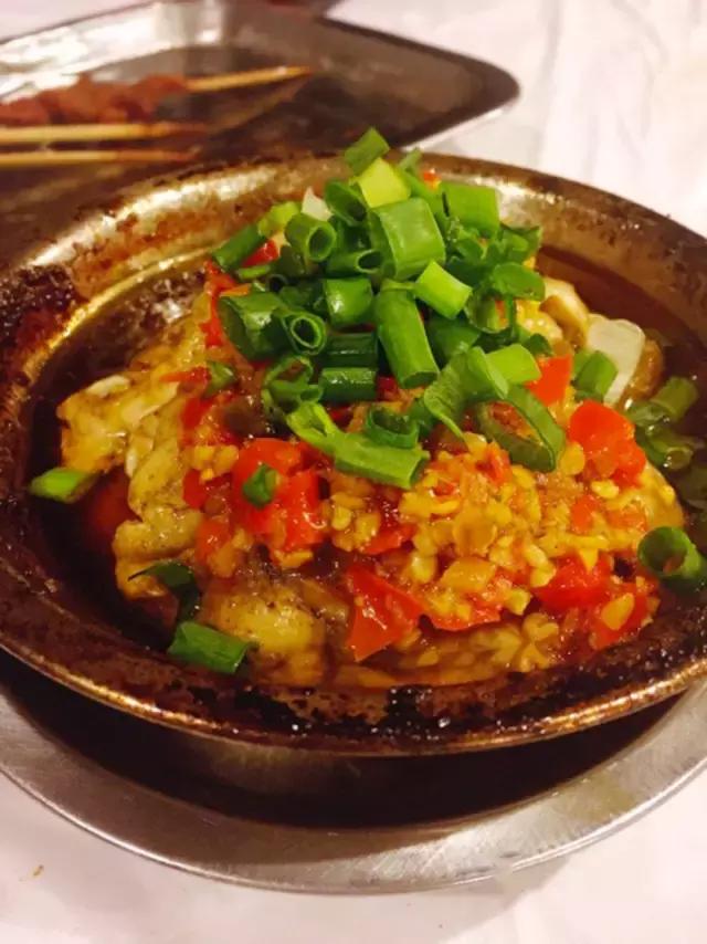 藏在重庆街内的美食,藏在观音桥巷子里的老火锅野火锅