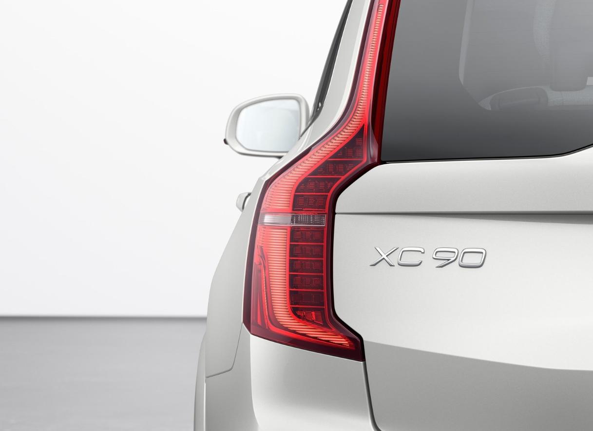 沃尔沃xc90对比大众途锐越野测试,suv沃尔沃90