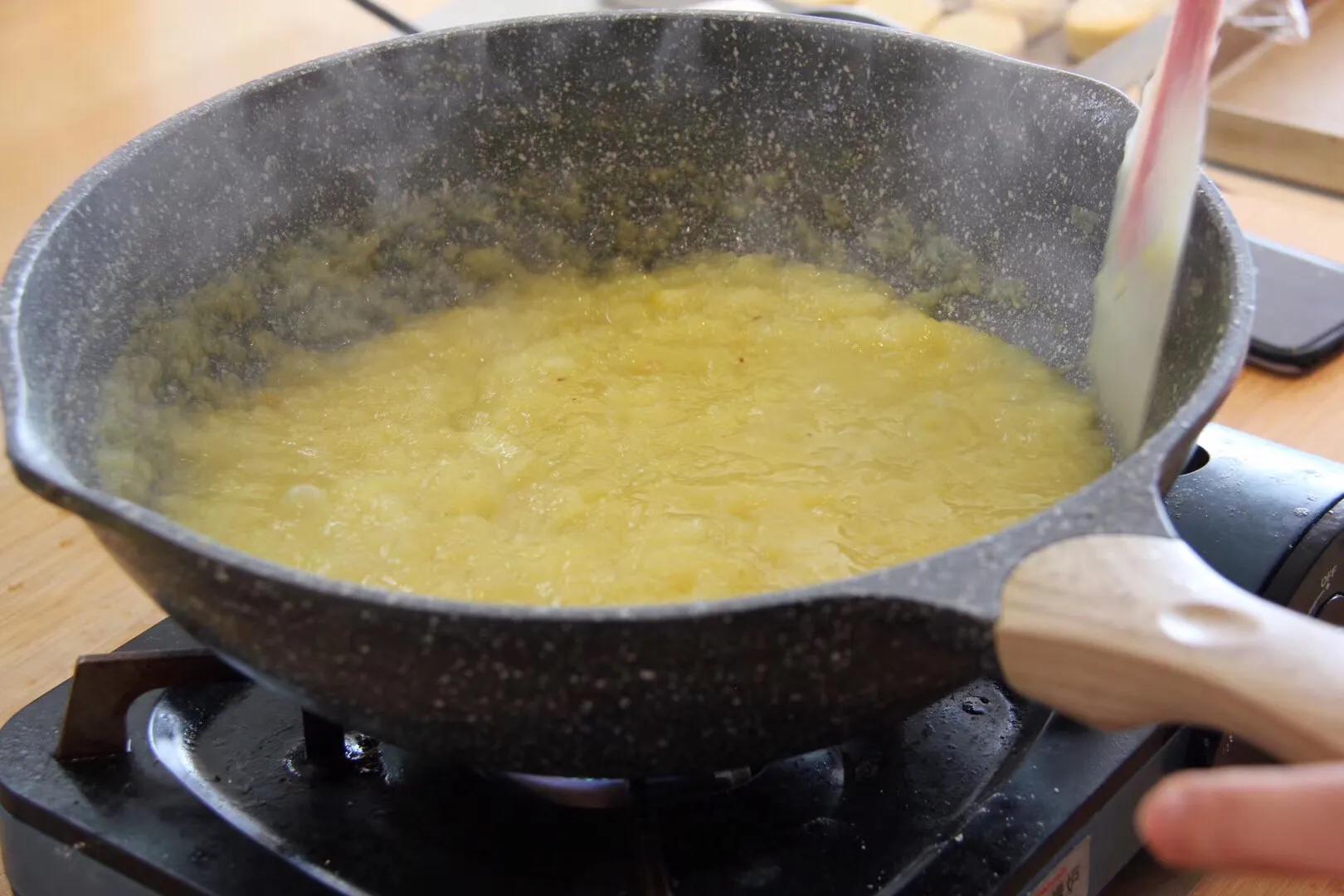 去台湾吃凤梨酥,台湾凤梨酥可以带回大陆吗