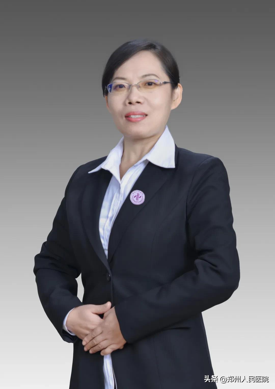 宝宝成长路上又度过一劫,宝宝人生第一次洗礼