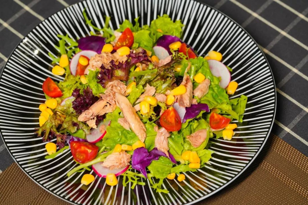 吃在济南｜超大大大号西班牙海鲜饭，海鲜比饭多！不服来战