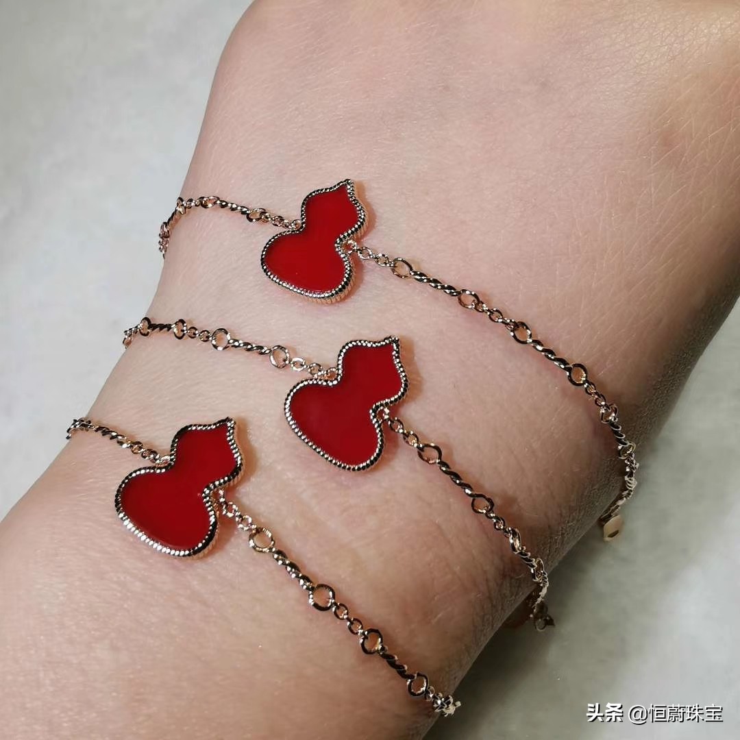 十大最受欢迎的手链,世界名牌手链十大排名潘多拉