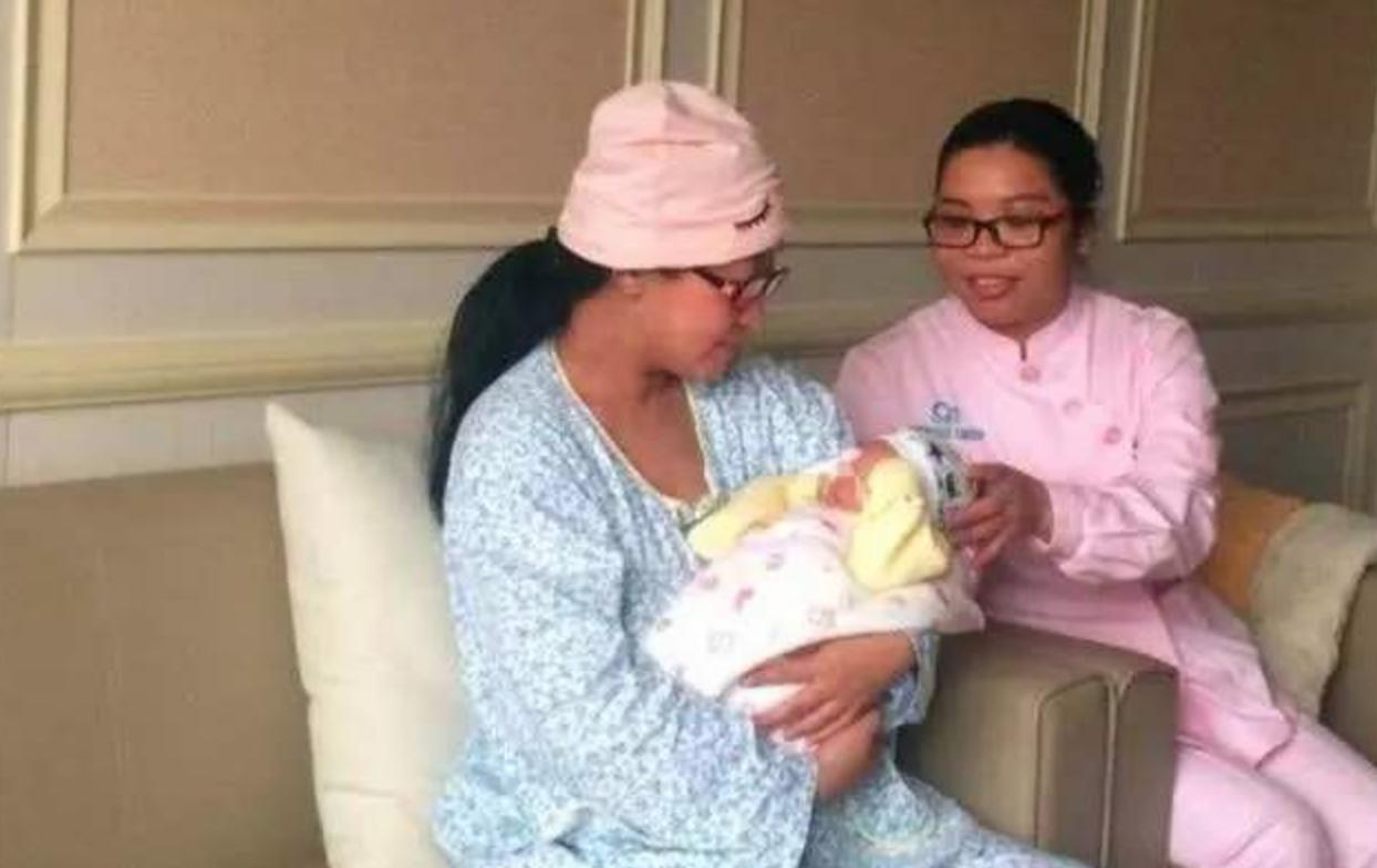 宝宝为什么吃着奶瓶就睡着了,宝宝吃着奶睡突然哭闹怎么回事