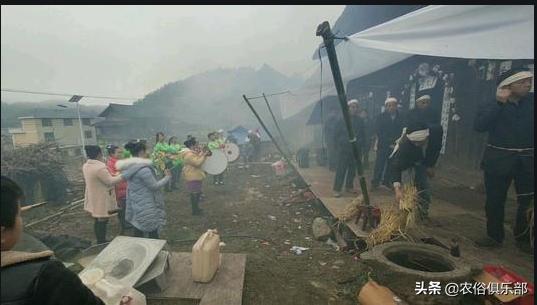 农村葬礼办几天,下葬当天应准备哪些祭品