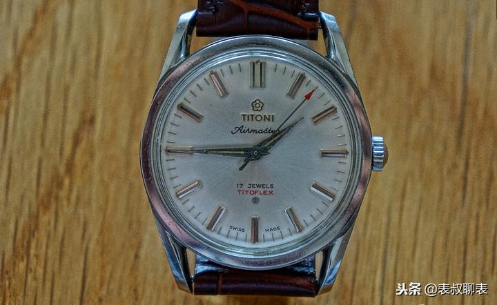 记忆中，爷爷手上戴的腕表，你知道是什么腕表吗