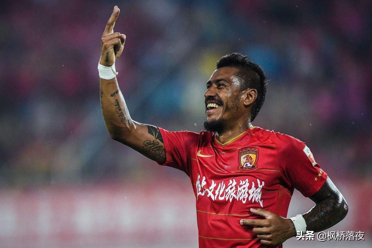 中超一外援太暖心！主动为受骗球迷送球衣，下次送就是国足战袍了