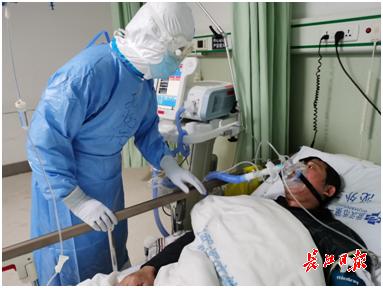 战疫一线*党**员备受鼓舞备感振奋，总书记为我们“加满了油”