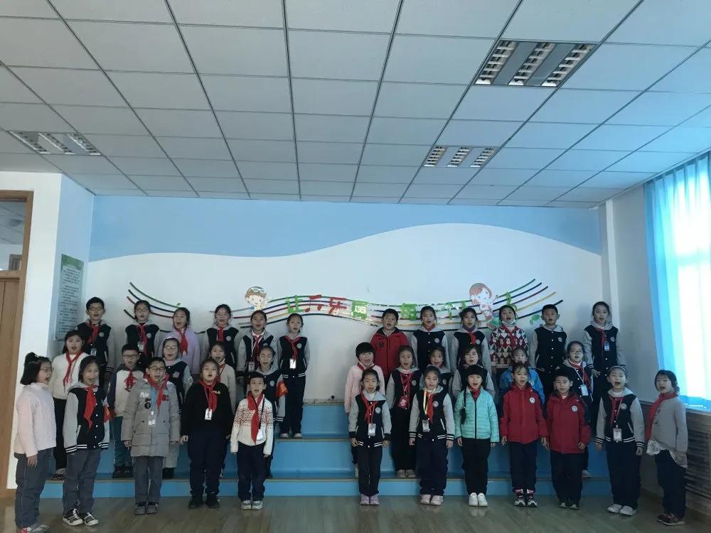 小学有特色的社团活动课,胶州市第六实验小学运动会