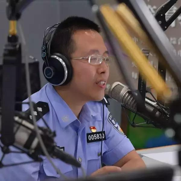 请教一下车牌损坏怎么补办,车牌丢失补办怎样在12123补办