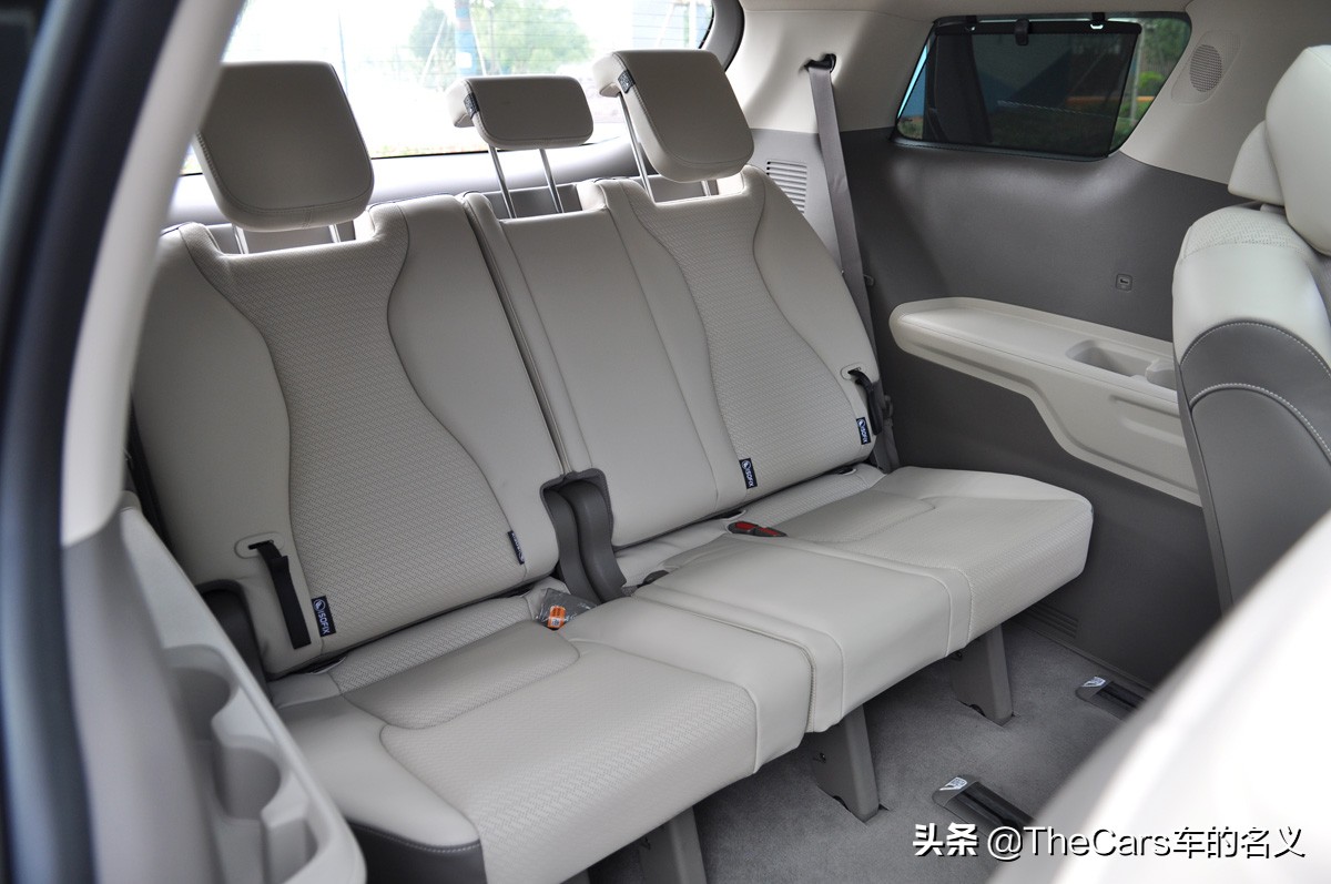 嘉华mpv2022新款2.0t豪华版评测视频,四代嘉华即将上市mpv