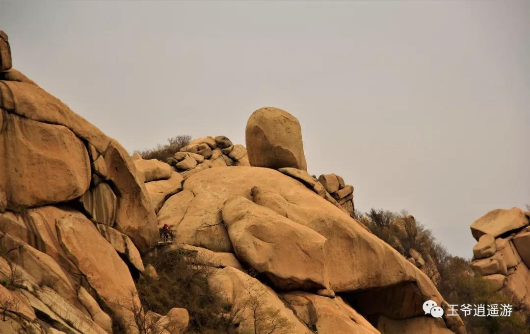 邹城峄山石头怎么形成的,峄山的石头是怎么形成