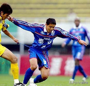 中国足球对韩国张效瑞表现,中国足球教练张效瑞